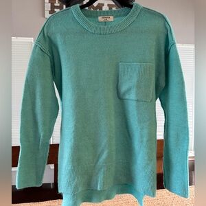 Zenana Women’s Mint Sweater